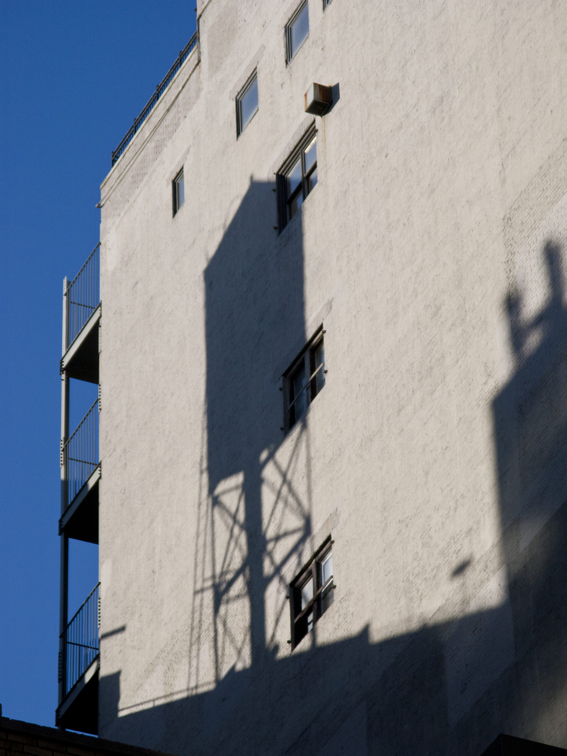 vue-du-batiment-sous-angle-bas entreprise de peinture